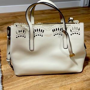 Leather radley crossbody bag.